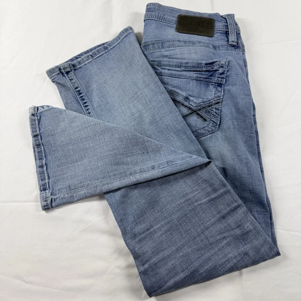 BKE Carter Boot Jeans Mens 30x30 Light Wash‎ Stretch Denim Bootcut Distressed